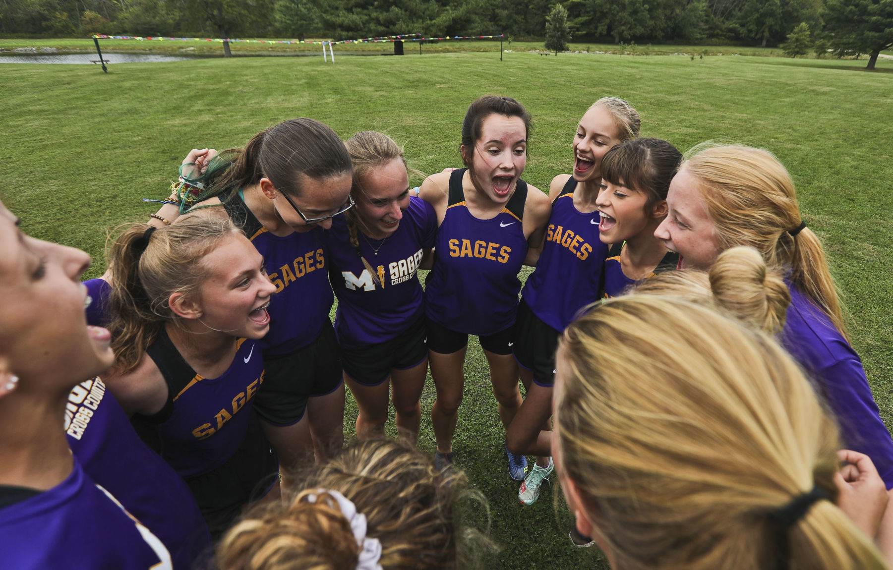 Monticello Cross Country 1 10.03.19.JPG
